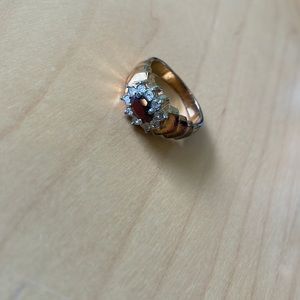 Red stone with ‘diamonds’ ring. Size 10